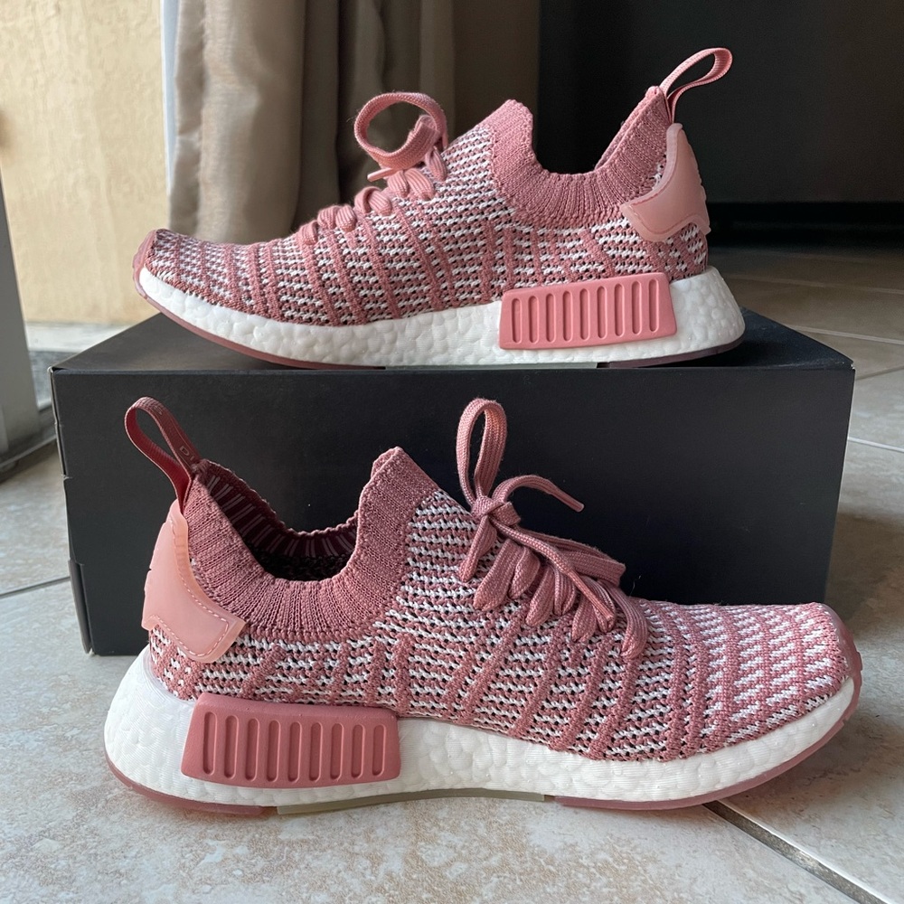 Adidas NMD R1 (CQ2028) Women’s 6.5